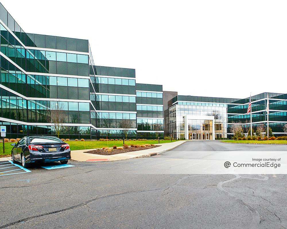 Liberty Corner I 184 Liberty Corner Road, Warren Township, NJ